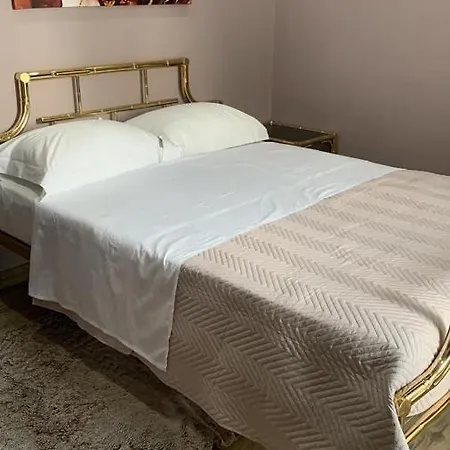 Lägenhet Comfort And Seaview Nea Paralia